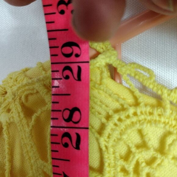 Jennie & Marlis crochet lace top - Picture 6 of 6